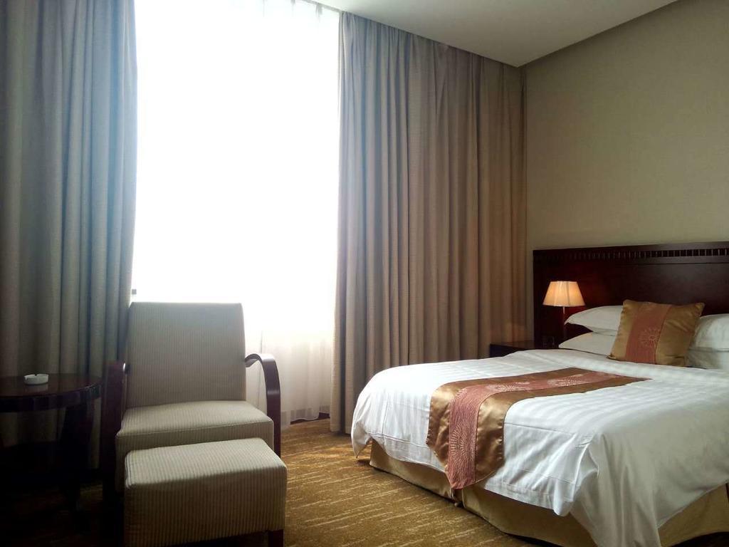 Century Hotel Taicang Номер фото